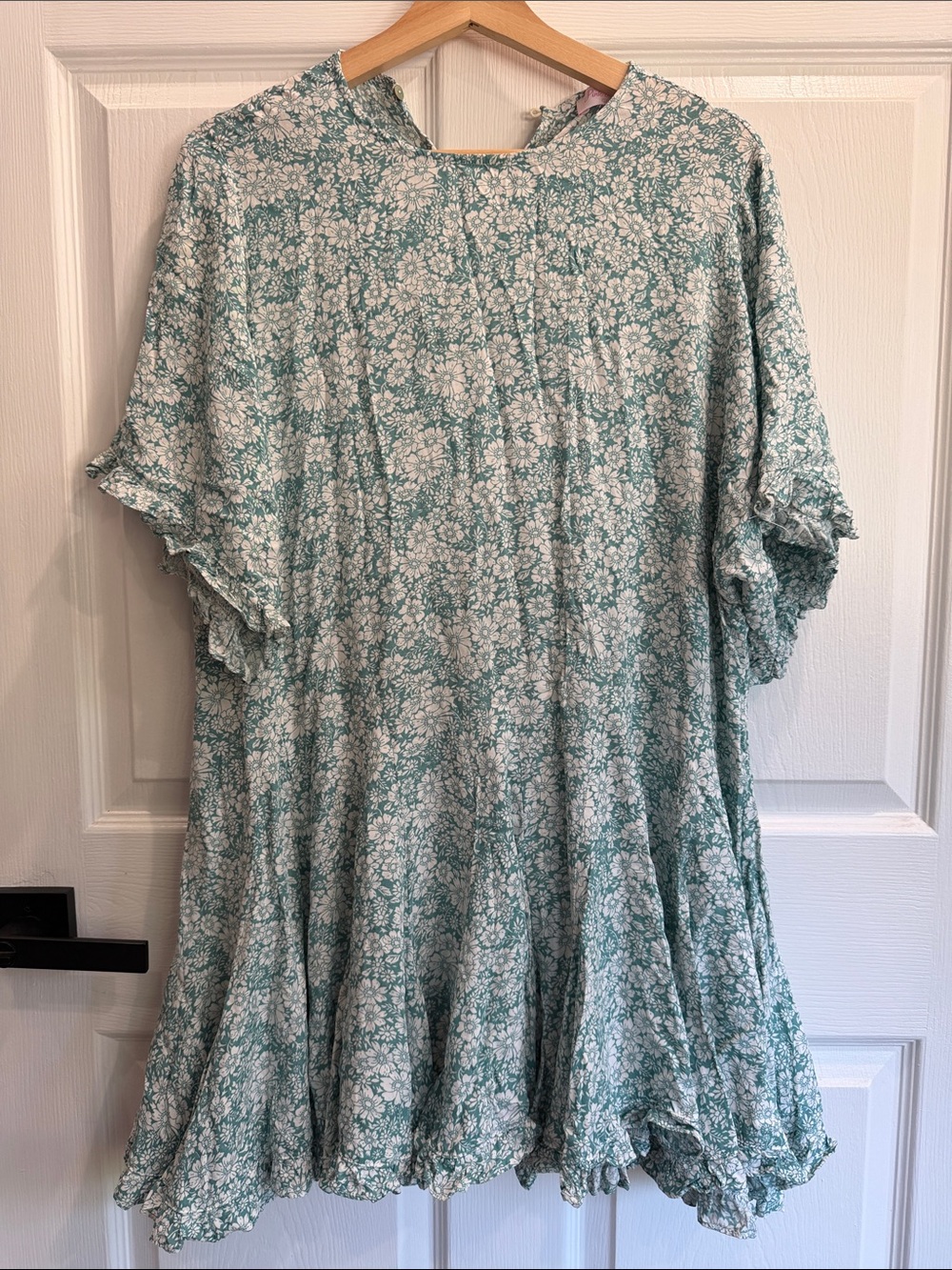 Pink Lily Mint Green & White Floral Ruffle Midi Dress